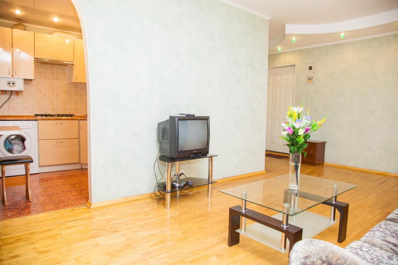 2Room Semi-Luxury Apt On Stalevarov 21 Zaporizhia Exteriör bild