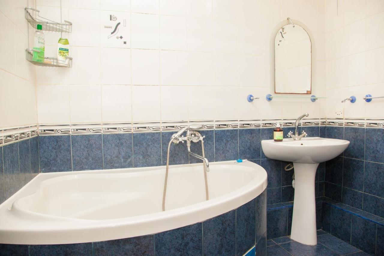 2Room Semi-Luxury Apt On Stalevarov 21 Zaporizhia Exteriör bild